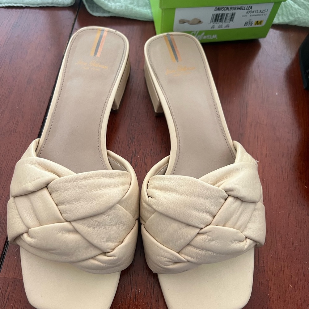 Sam Edelman Dawson Sandals in Beige